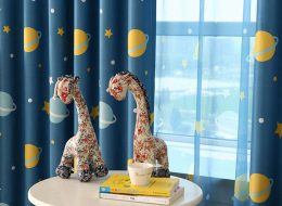 Tô điểm không gian cho con bạn với rèm trẻ em giá rẻ